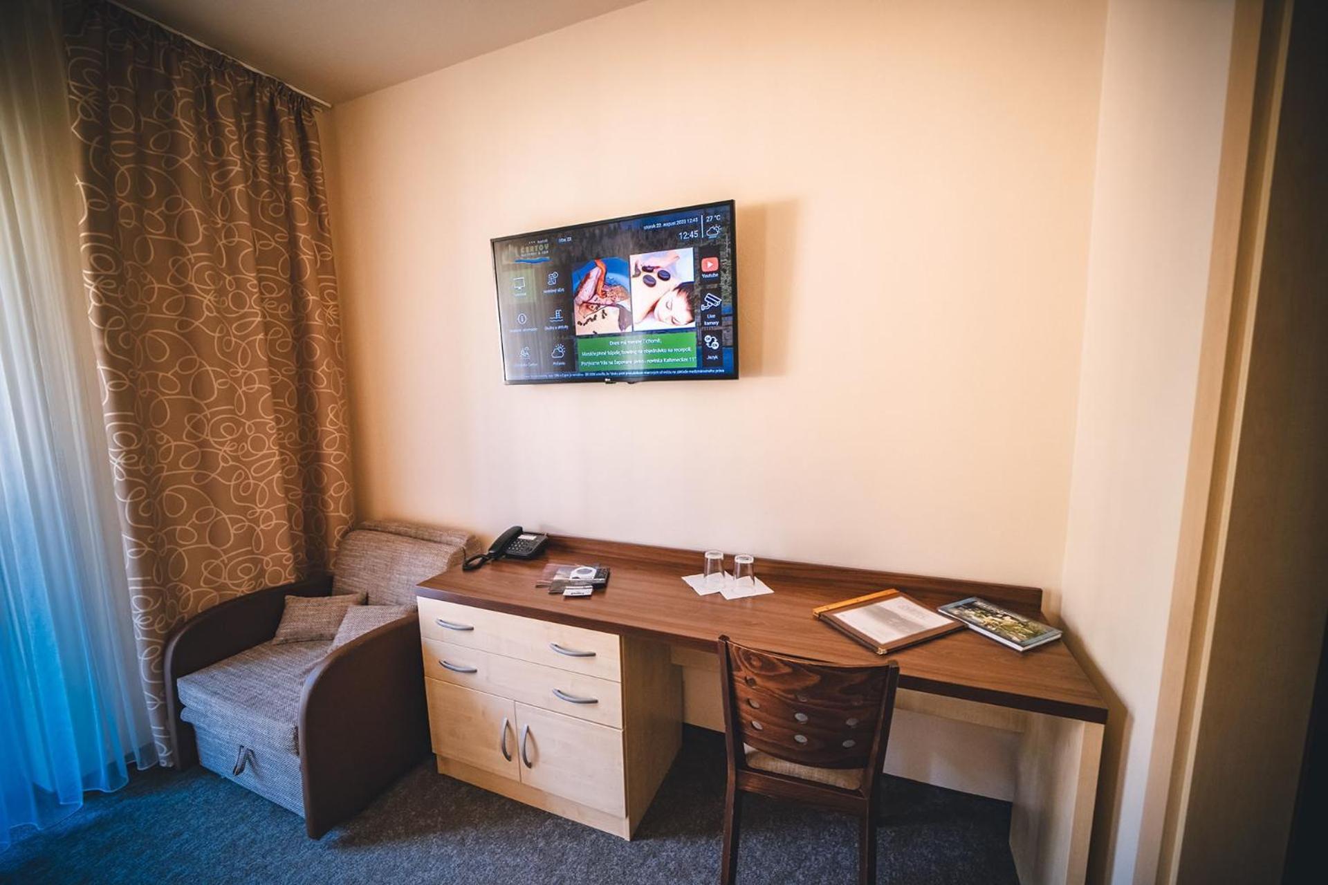 Wellness & Spa Hotel Certov Exterior foto